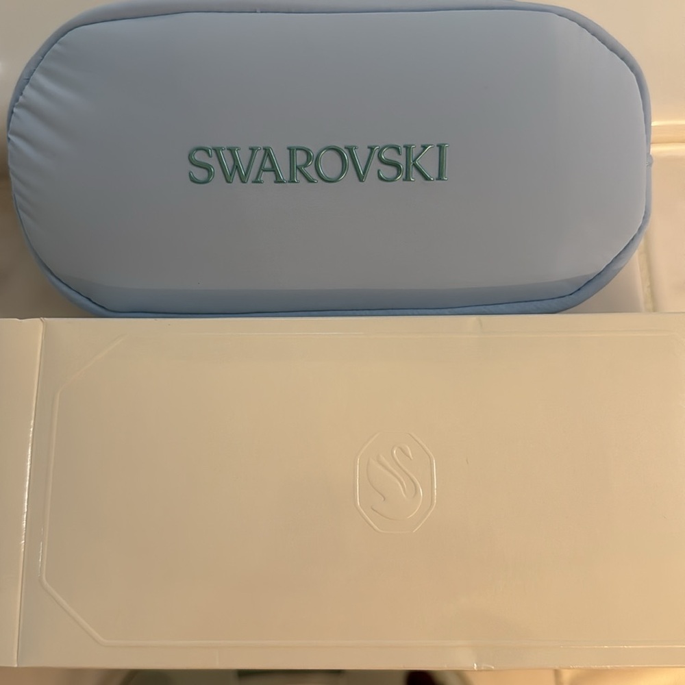 Soft makeup bag